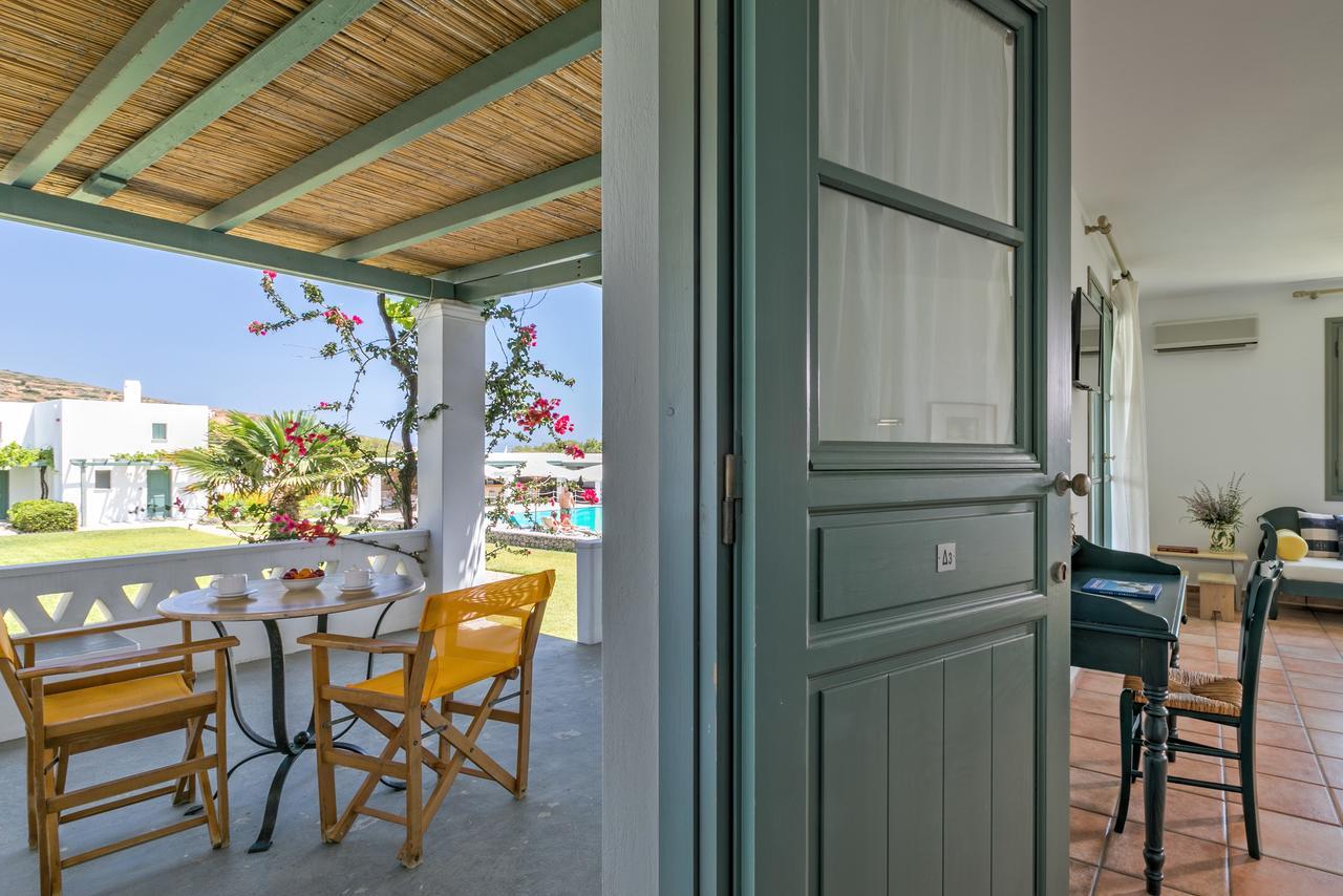 Dioni Hotel Skyros Exterior foto